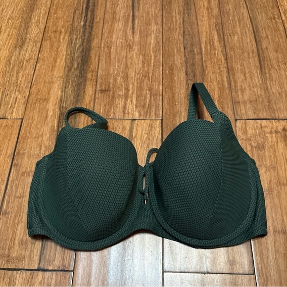 Shade & Shore Bikini Top Green 38D - Picture 2 of 6